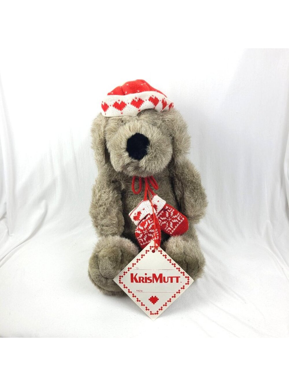 Kris Mutt Brown Dog Red White Mittens Hat Hearts Sitting Target/Dayton Exclusive